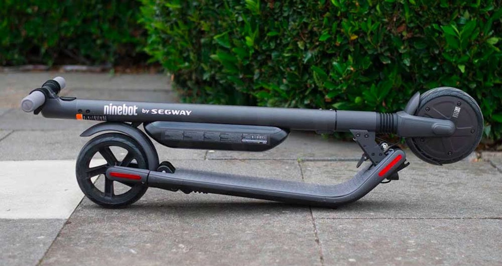 Patineta Scooter Eléctrica Segway Ninebot F40 - Foto 3